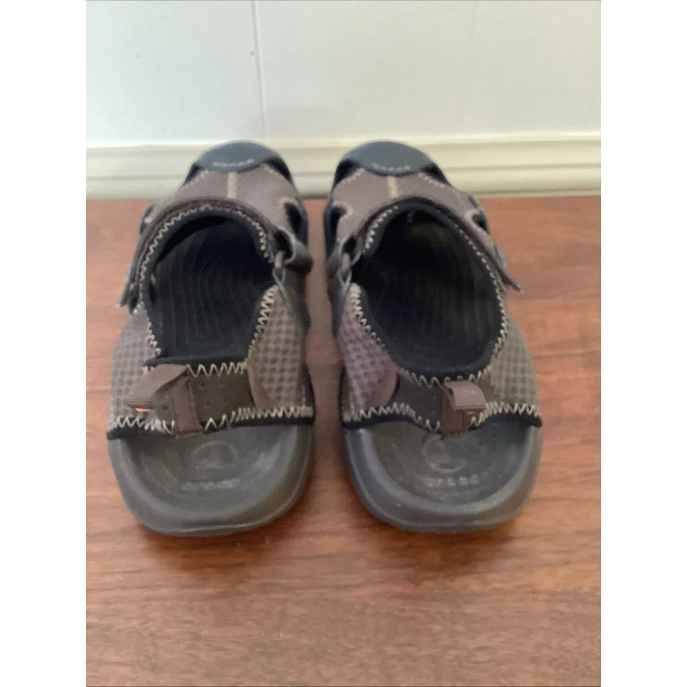 CROCS 15041 Men’s Sz 9 Brown SwiftWater Mesh Fisherman Deck Sandals Water Shoes
